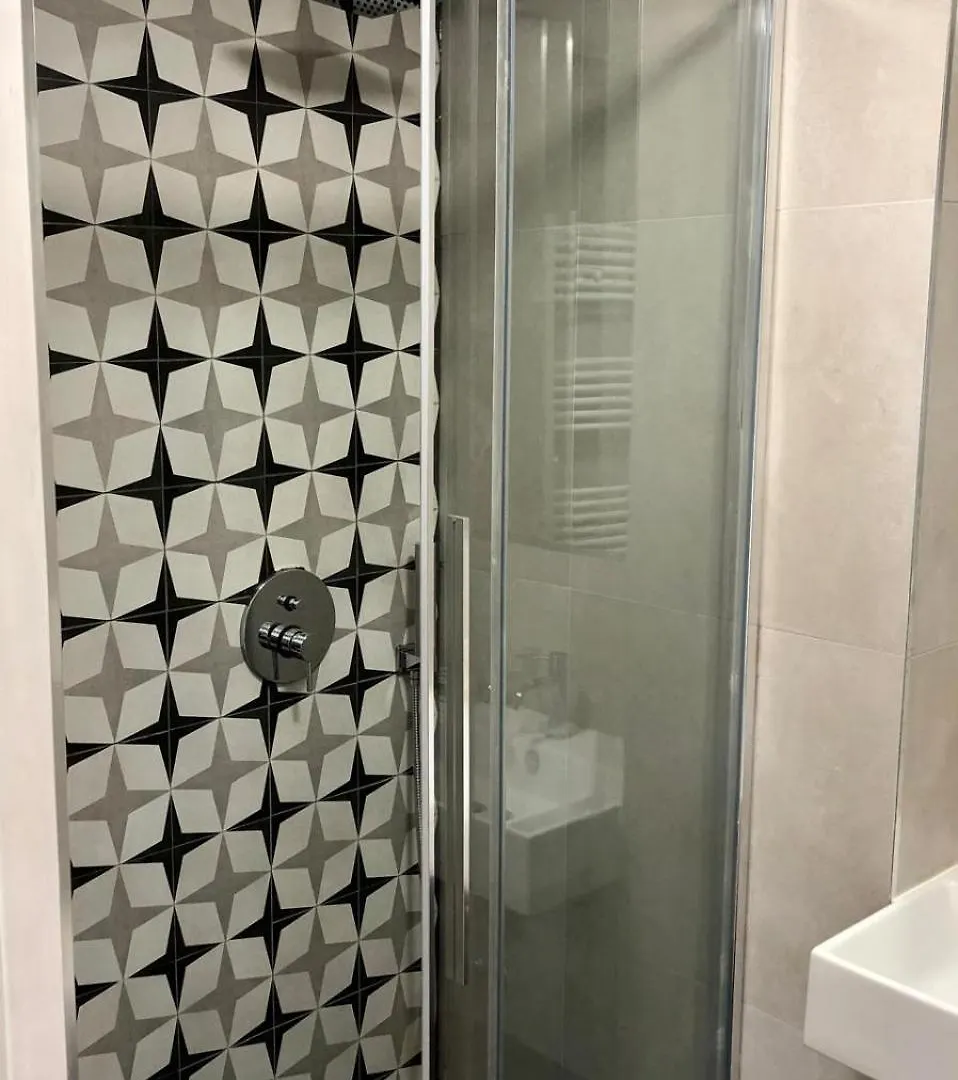 Design E Relax A Due Passi Dalla Fiera - Bilocale Con 2 Bagni 米兰 0*,  意大利